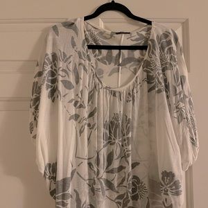 Grey and White Floral Dolman Tunic